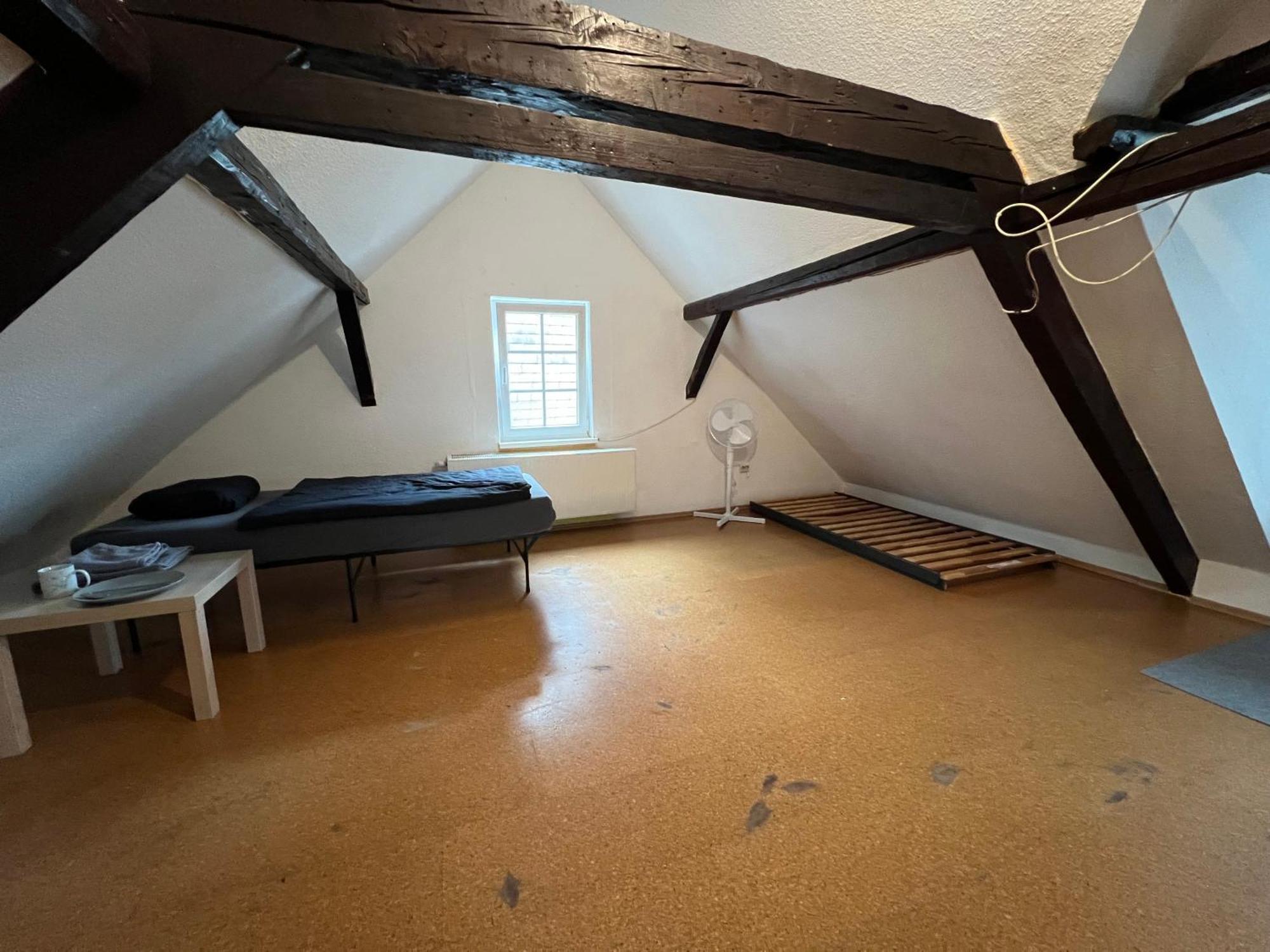 Mehrere Zimmer In Erster Lage سيغن المظهر الخارجي الصورة